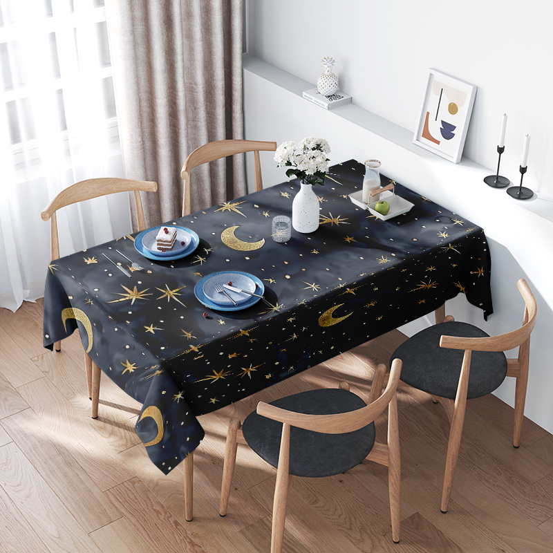 Home Textiles Com - مفرش طاولة أنيق على شكل نجوم