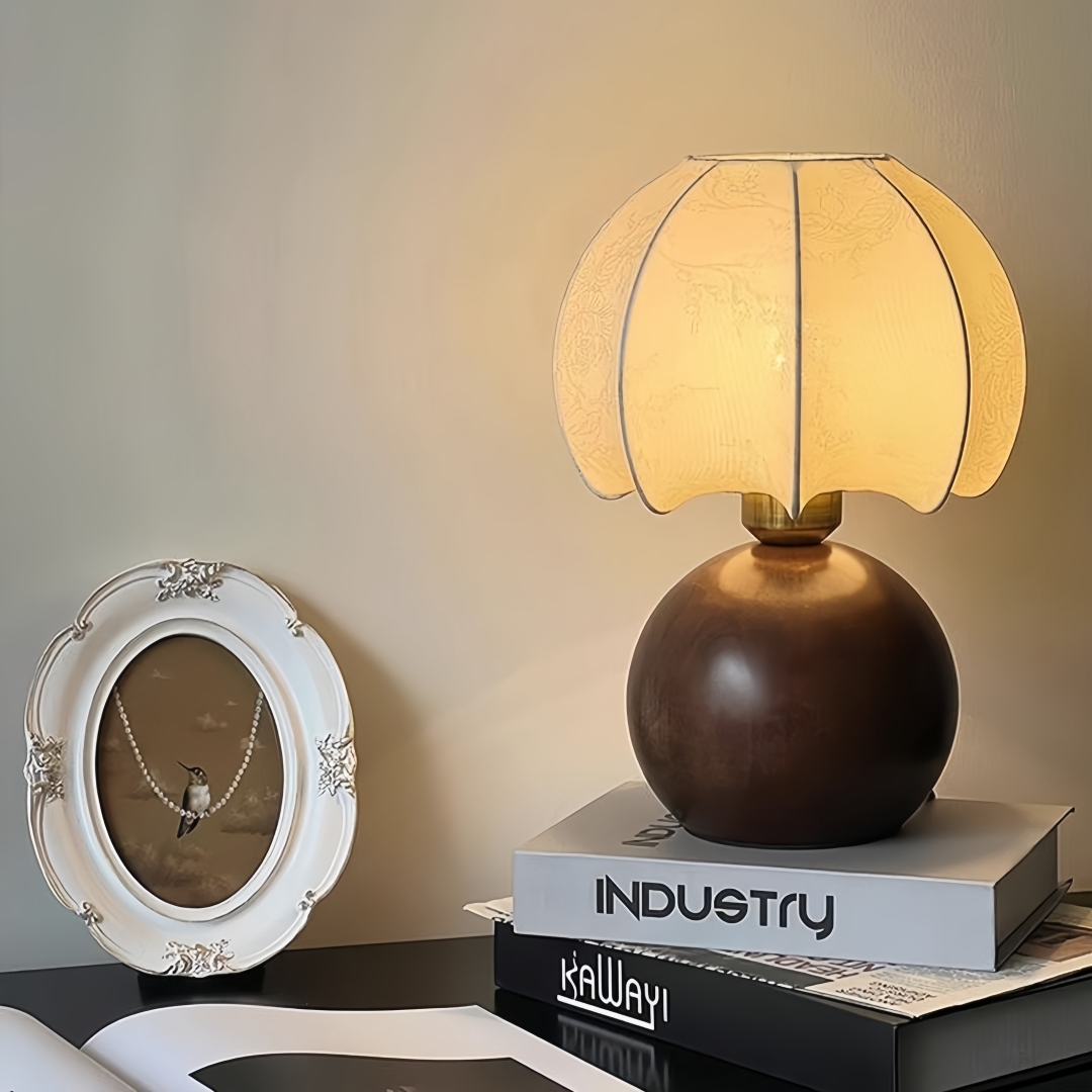 مصباح طاولة بتصميم زهري عتيق،  - مراجعة Home Textiles And Decor وسعره